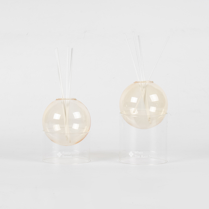 Dasar kaca bening, aromaterapi bergaya diffuser buluh jenis bola kaca