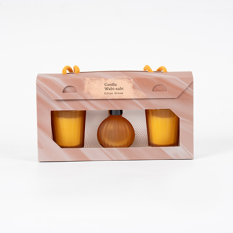 Lilin beraroma gelas kecil bergaris vertikal X2 Botol penyebar buluh volatil bergaris vertikal