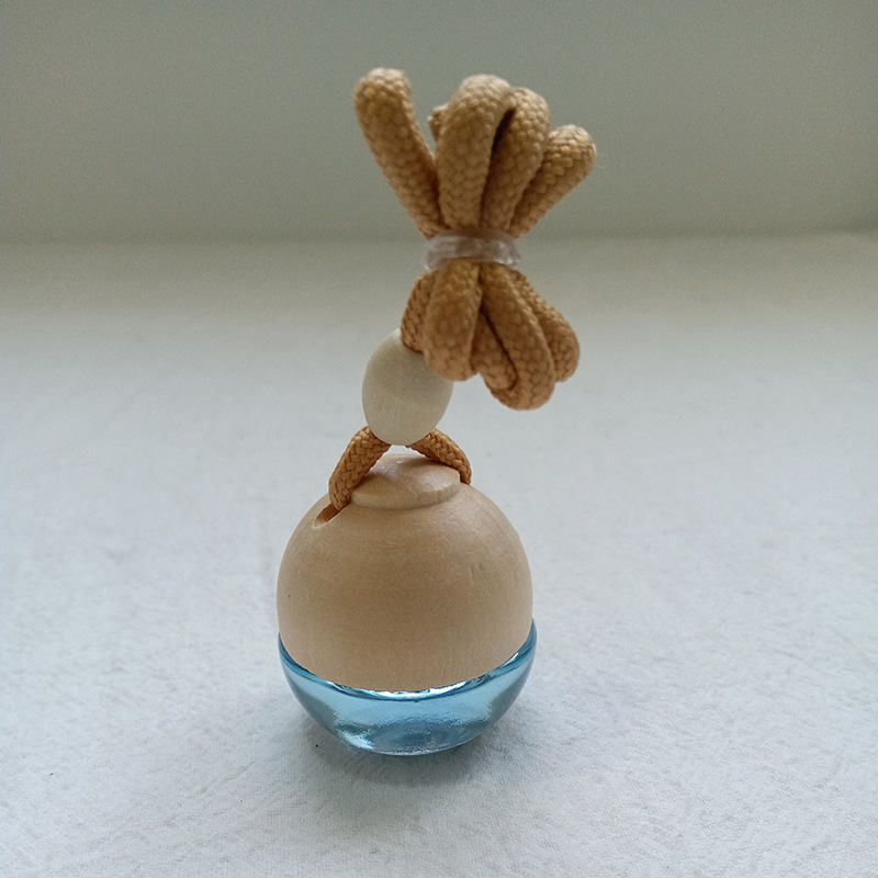 Parfum Gantung Mobil Bulat/Pengharum Mobil/Aroma Mobil/Pengharum Gantung/Aroma Mobil/Parfum Pengharum Ruangan Mobil/Segar Mobil